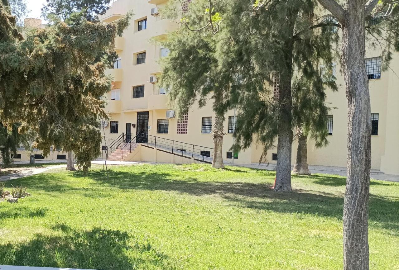 Super Luminoso Y Muy Tranquilo Con 2 Dormitorios 赫雷斯 外观 照片